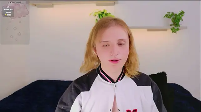 Chat XXX en directo de seraphine_star
