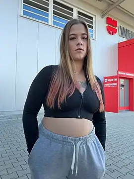Luna_Lynn 现场XXX聊天
