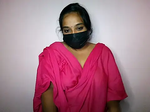 Chatroom XXX en direct de Mathi_cam