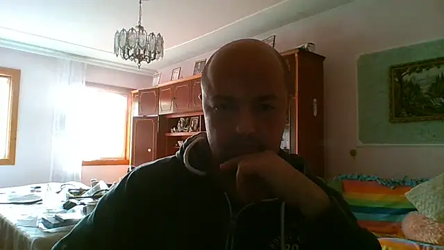 Luceriusbigass' Live XXX Chat