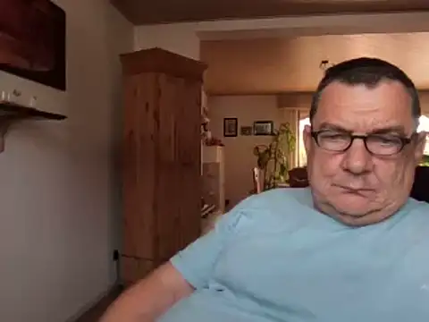 Nobbie444's Live XXX Chat
