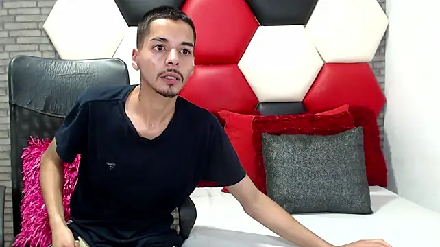 Thristan05 – Live XXX-chat