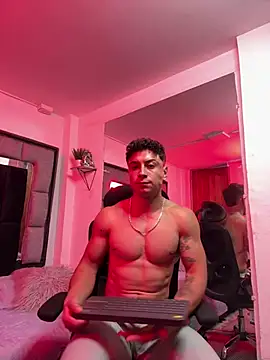MR_MUSCLE: онлайн-секс-чат