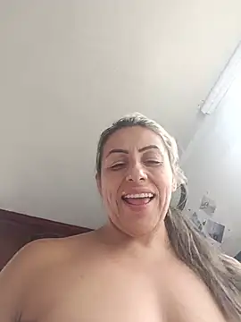 Czat XXX na żywo – maynor_1998