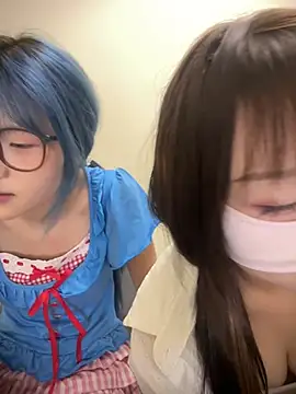 Rocket-Girl Chat XXX in diretta