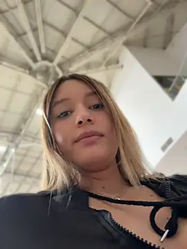 Ana____ 라이브 XXX 채팅