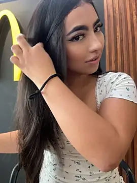 Valentina-gomezz - INFINITE SQUIRT IN THE BATHROOM 💧💧💧💧