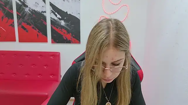 Chat XXX Live AlicePulse
