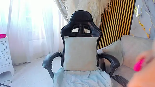 Czat XXX na żywo – Izui_Pierce