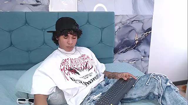 MaximilianRoth 라이브 XXX 채팅