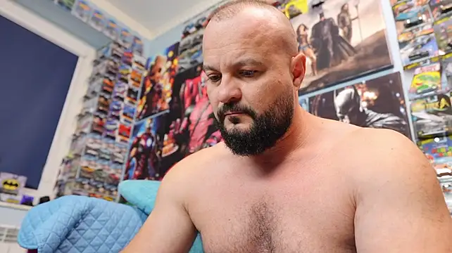 Muscle_Bear Chat XXX live