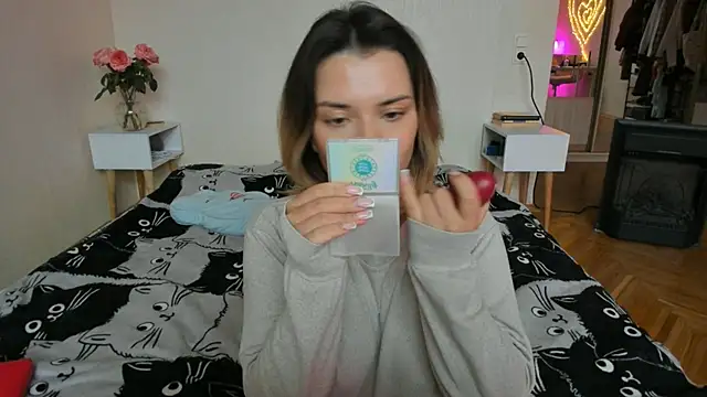 BrightDani's Live XXX Chat