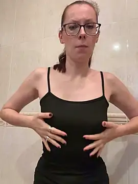 RussianGirls_のライブXXXチャット