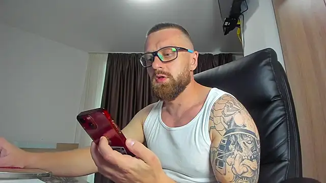 Онлайн чат XXX Findom_guy
