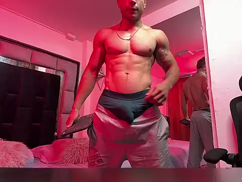 MR_MUSCLEのライブXXXチャット