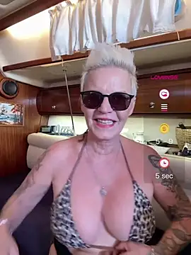 German_Milf élő XXX-chatje