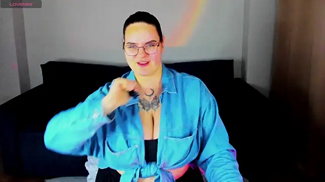 Kity_Mooree's Live XXX Chat