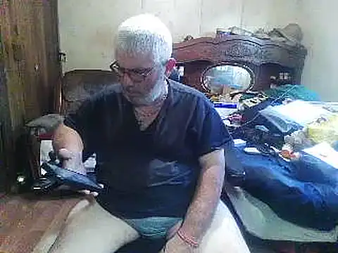 hearseguy77 Live XXX Chat