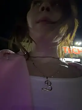 SlavicCandy live XXX chat