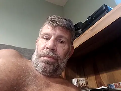 stud2512 élő XXX-chatje