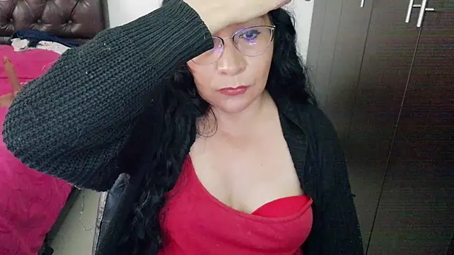 צ'אט XXX בשידור חי של Grace_mature_milf