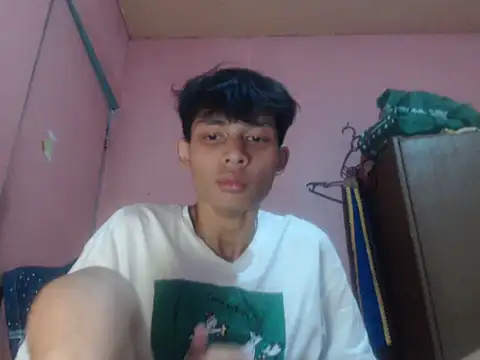 Kyoshi_19 Pertunjukan Webcam