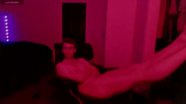 OFFICAL_DICKEDDOWNUNDERn Live XXX chat