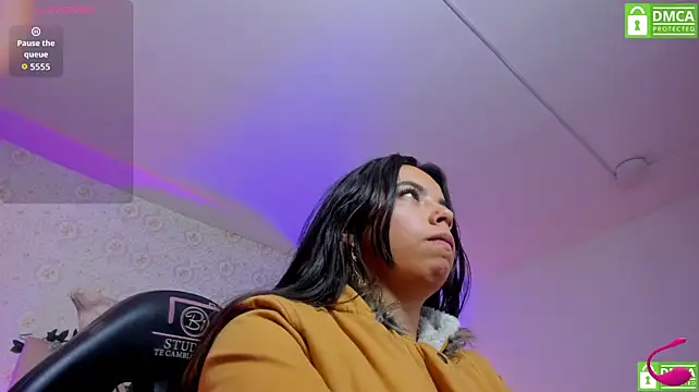 Czat XXX na żywo – Karla_tay1