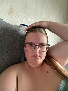 CurvyPaar2: онлайн-секс-чат