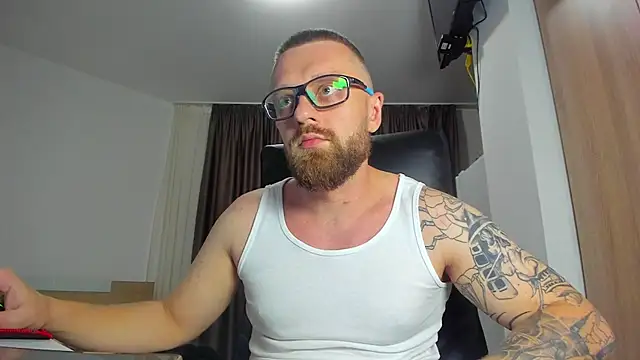 Živý XXX chat Findom_guy
