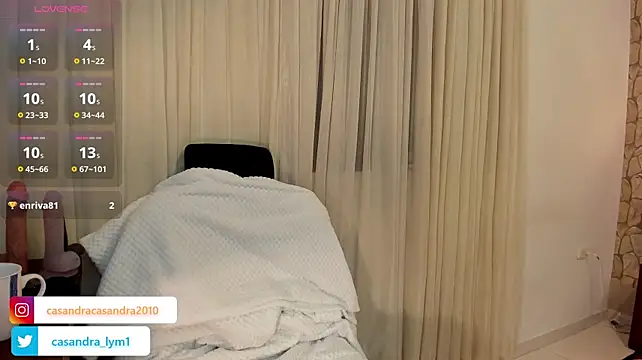 Chat +18 de Casandra_lym1 ao vivo