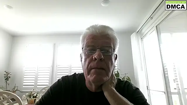NeoOnSC Chat XXX in diretta