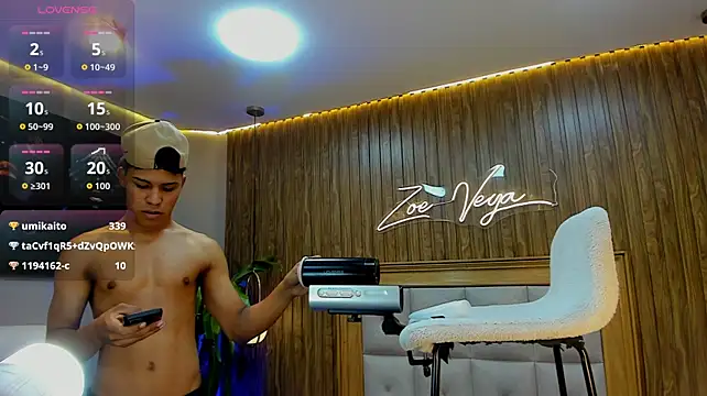 Chat XXX en directo de Colby_driscoll