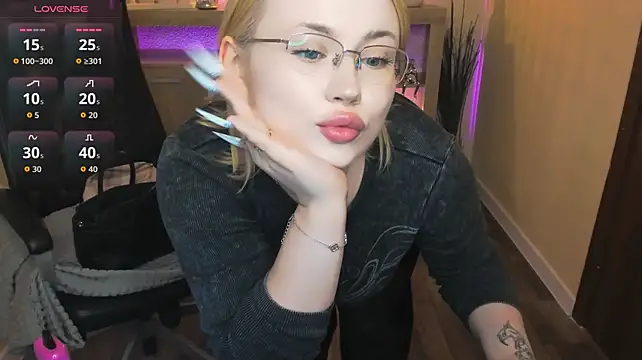 Chat XXX en directo de Tina_Walker