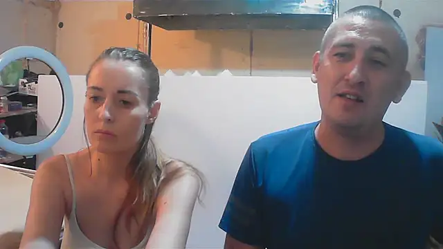 Онлайн чат XXX DenMaretxx