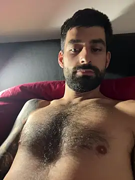 XXX chat uživo modela jonnibravo97