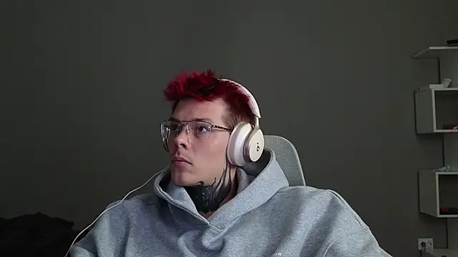 XXX chat uživo modela DENIS_HERE