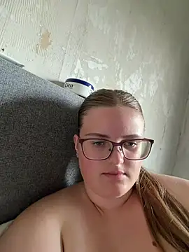 CurvyPaar2 Live XXX-Chat