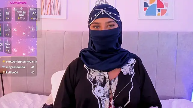Chat XXX en directo de Daksha_a