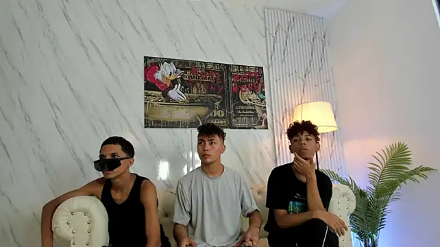 Show de webcam de AVENGER_BOYS2026