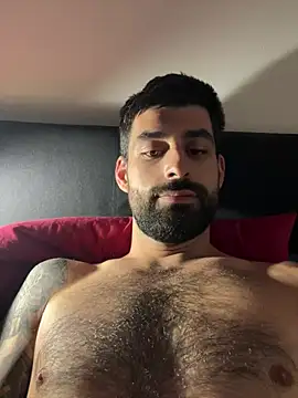 צ'אט XXX בשידור חי של jonnibravo97
