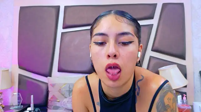 NicoleEsposito Chat XXX in diretta