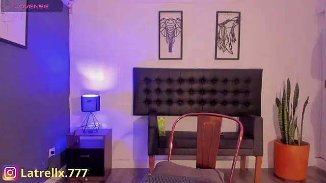 Latrellx7's Live XXX Chat