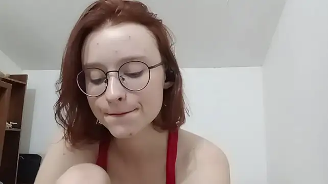 FoxyMellow's Live XXX Chat