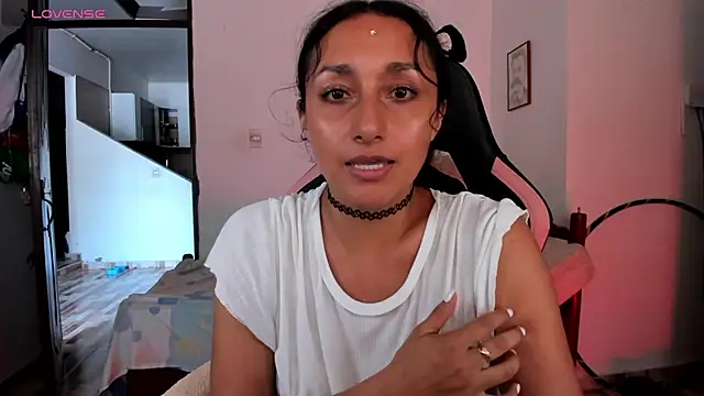 Онлайн чат XXX adrena_10