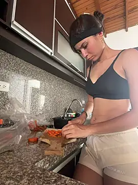 velvetluna_ live XXX chat