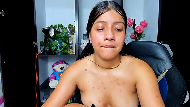 zara_cute 网络视讯表演
