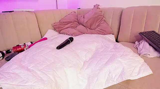 camilaa7 라이브 XXX 채팅