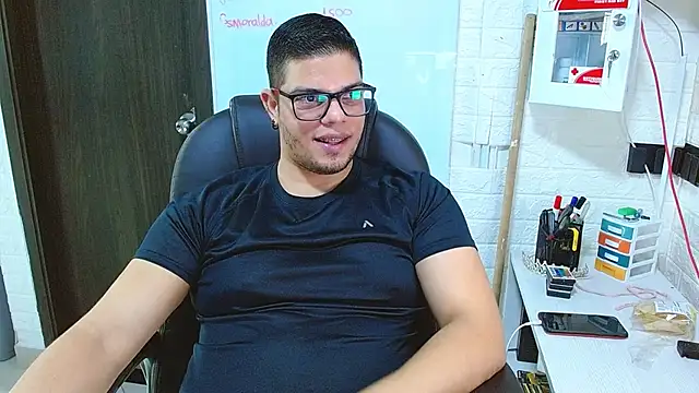 Chat XXX ao vivo de Realjoel01