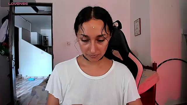 Chatroom XXX en direct de adrena_10
